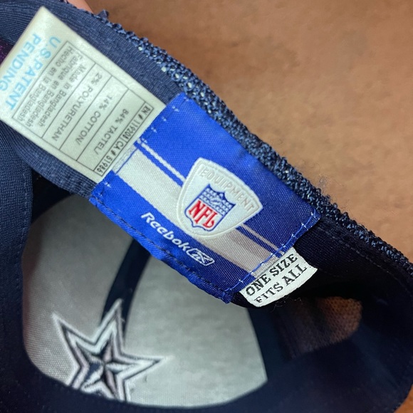 Dallas Cowboys fitted hat - Picture 3 of 4